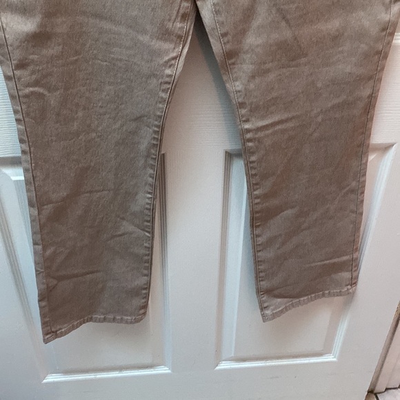 Q womens Siane Gilman solid tan stretch Boot cut plus size pants 18W.  EUC - Picture 2 of 5